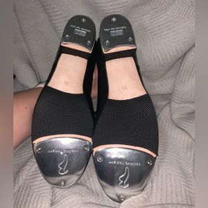 Bloch Black Tap Shoes-size 10